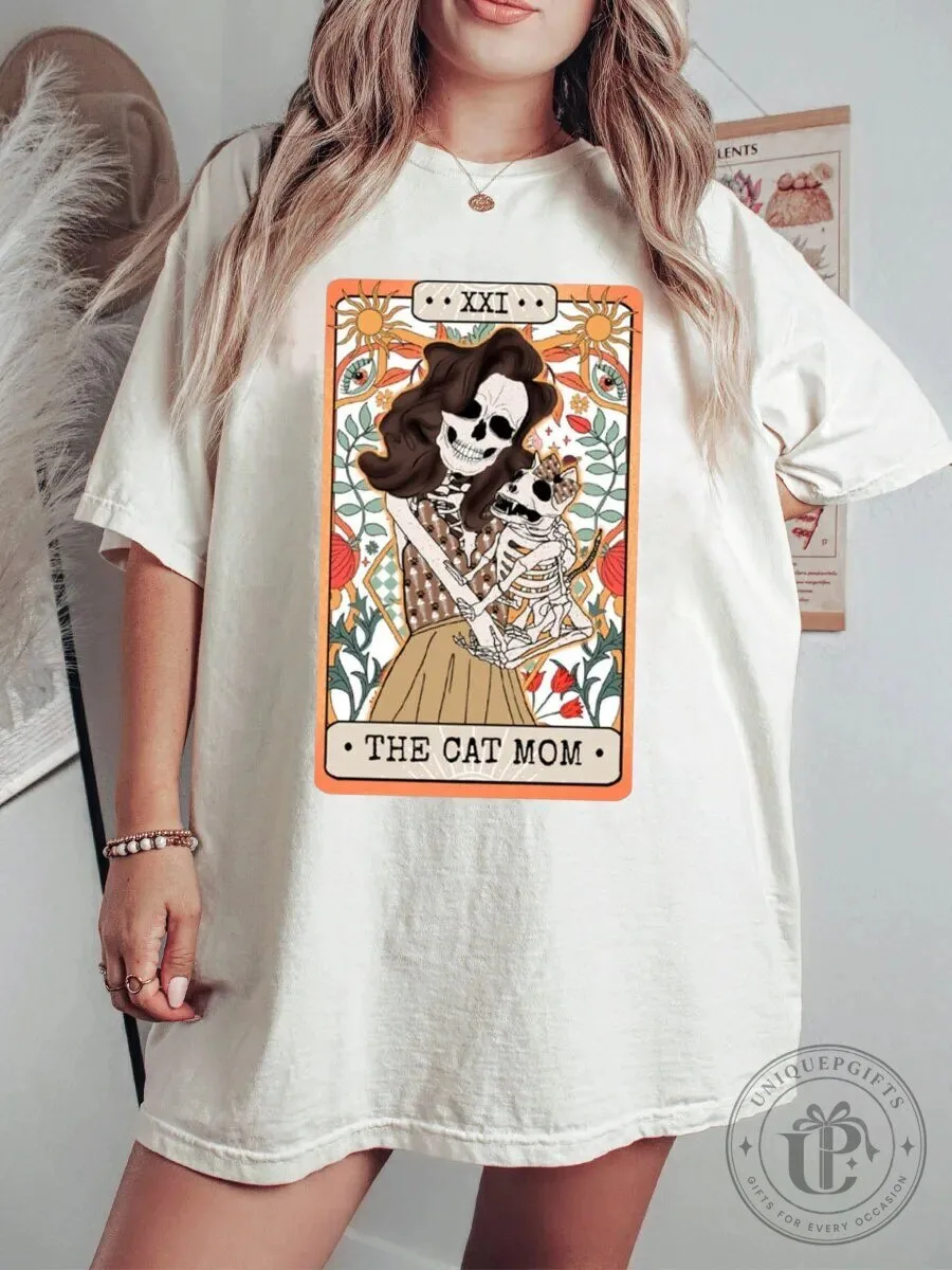 The Cat Mom Tarot Card Skeleton Vintage Graphic T-Shirt